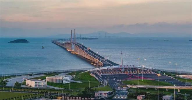 中秋假期港珠澳大桥公路口岸出入境旅客预计超26万人次